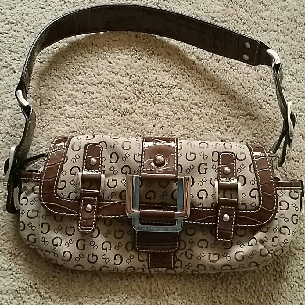 Guess bag and matching wallet